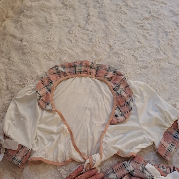 School Girl Charm - Picture 9 of 9